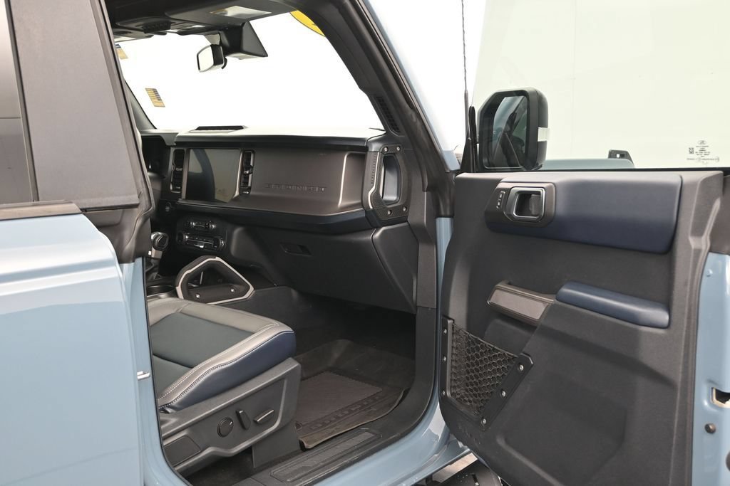 Used 2021 Ford Bronco First Edition AWD/4WD image 17