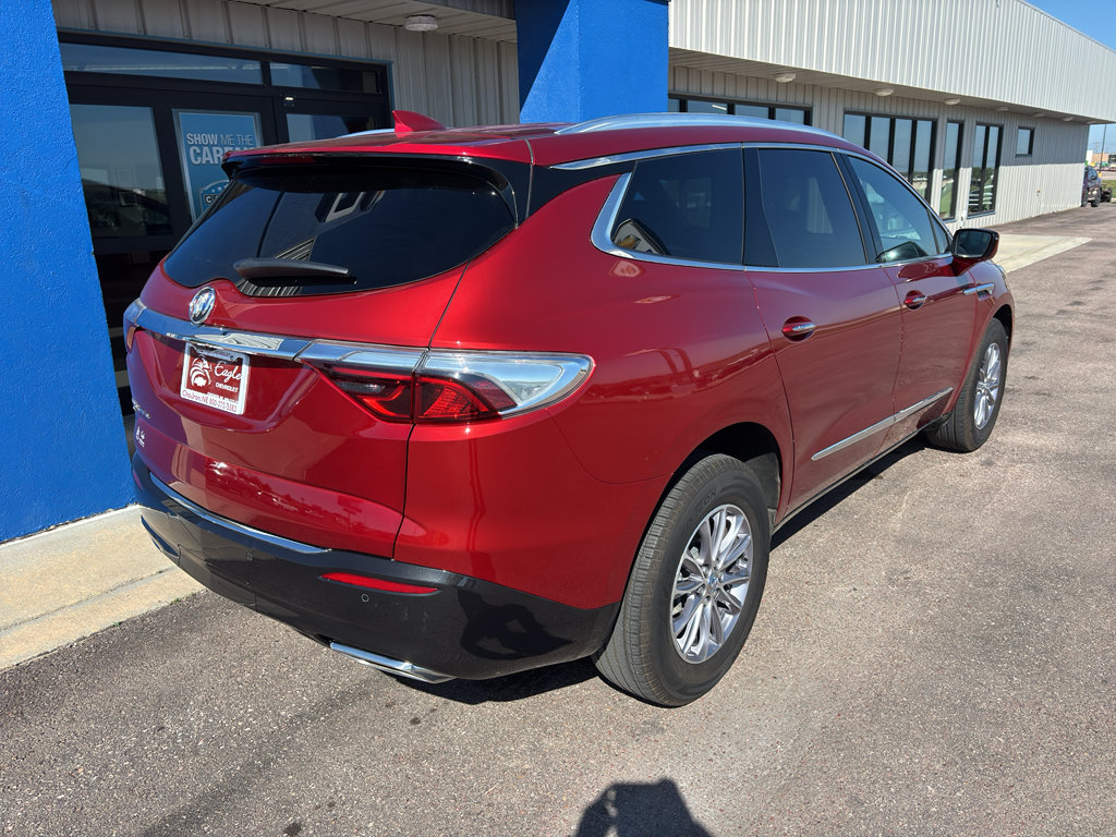 Used 2024 Buick Enclave Premium AWD/4WD image 6