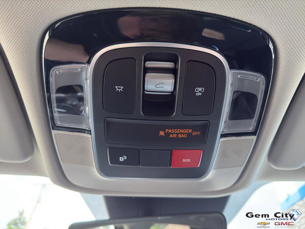 Used 2025 Hyundai Tucson Limited image 21