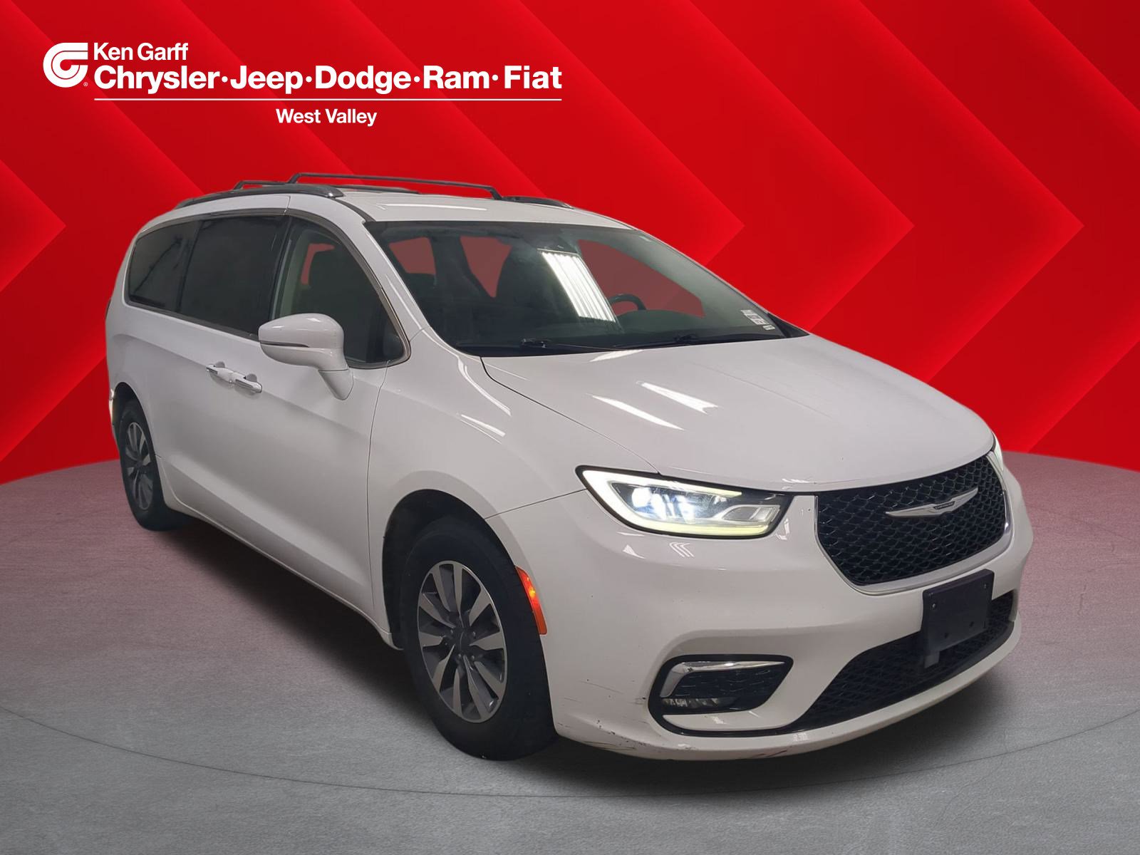 Used 2021 Chrysler Pacifica Touring-L