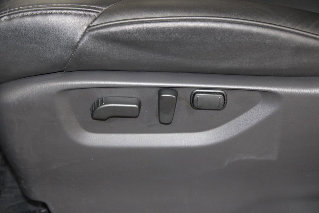 Used 2024 Nissan Armada SV w/ Cargo Package AWD/4WD image 19