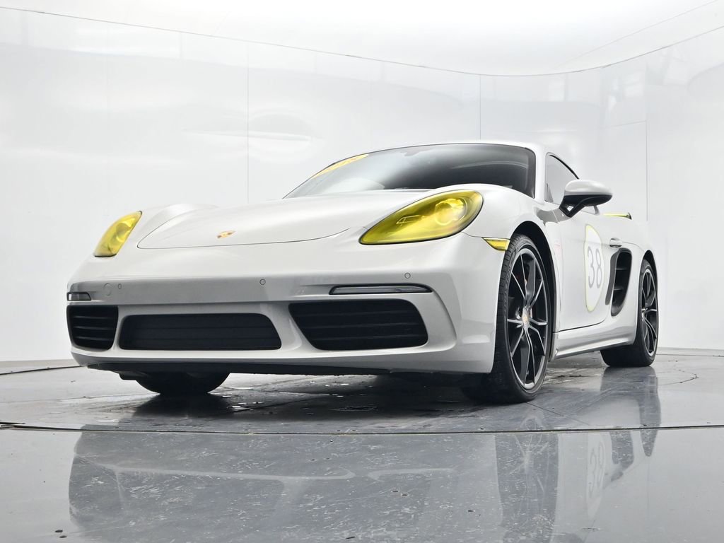 Used 2018 Porsche 718 Cayman S RWD image 37