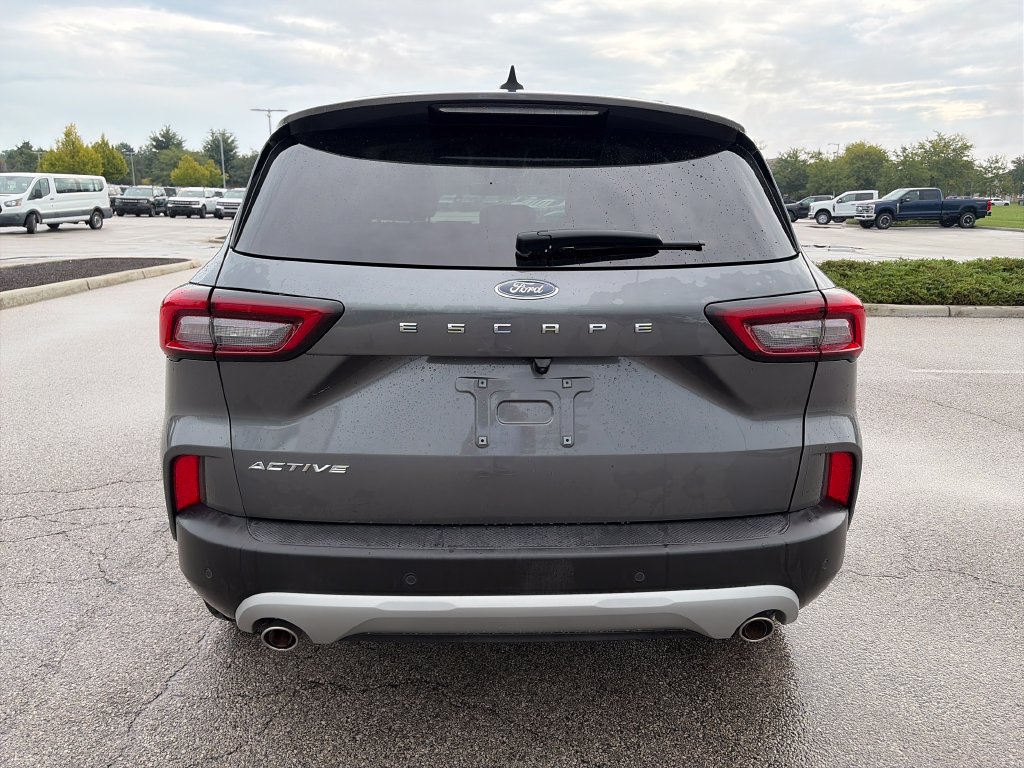 Used 2023 Ford Escape Active w/ Tech Pack #2 FWD image 6