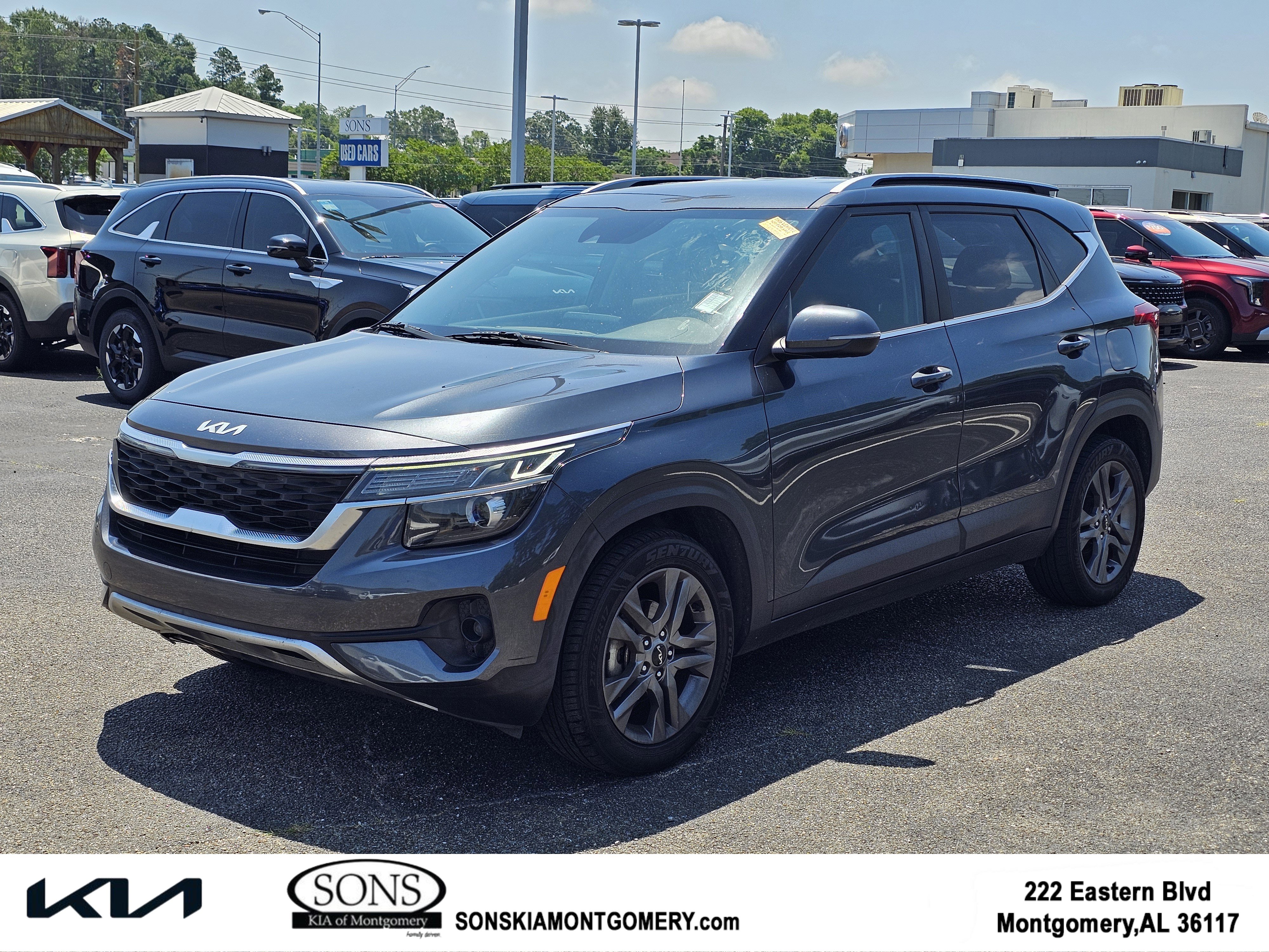 Used 2022 Kia Seltos S FWD image 1