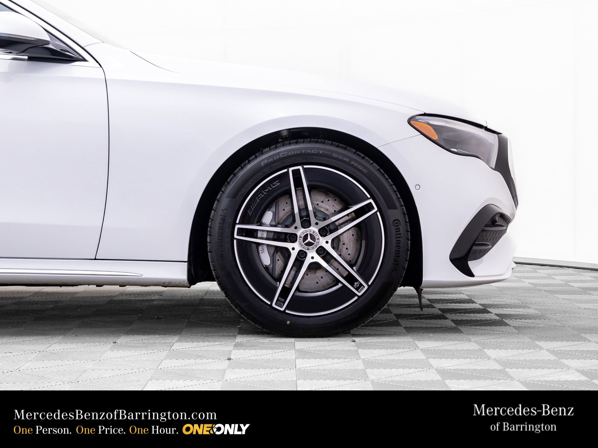 New 2026 Mercedes-Benz E 450 4MATIC Sedan image 37