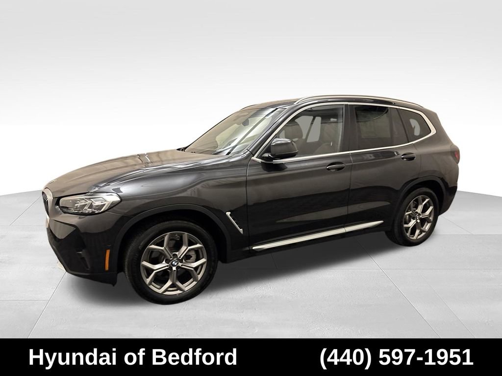 Used 2023 BMW X3 xDrive30i w/ Premium Package w/ZPA AWD/4WD image 9