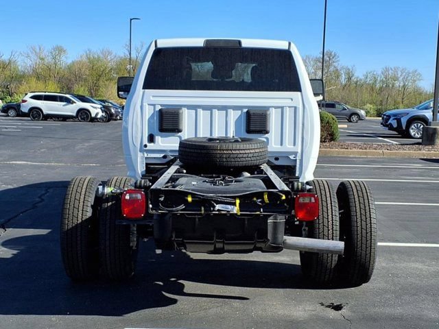 New 2025 RAM 3500 Tradesman AWD/4WD image 20