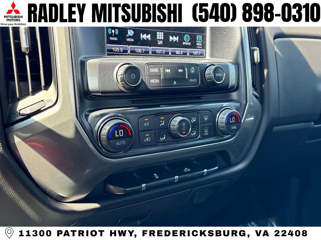 Used 2018 Chevrolet Silverado 1500 LT w/ All Star Edition AWD/4WD image 10