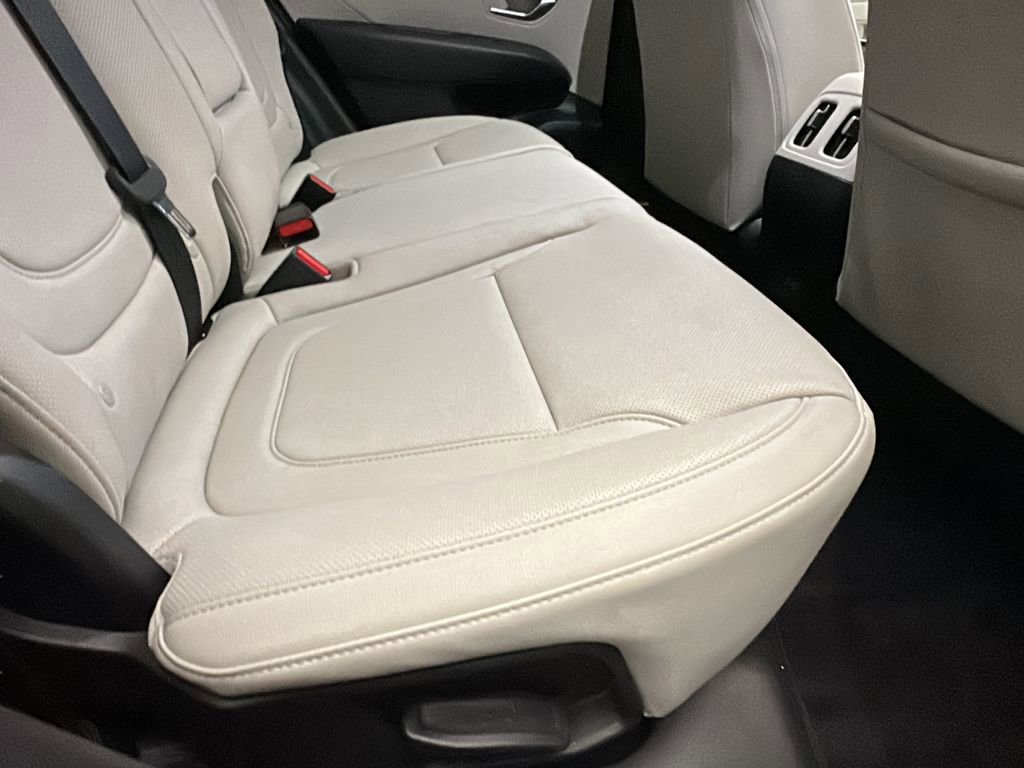 Certified 2025 Hyundai Tucson SEL image 15