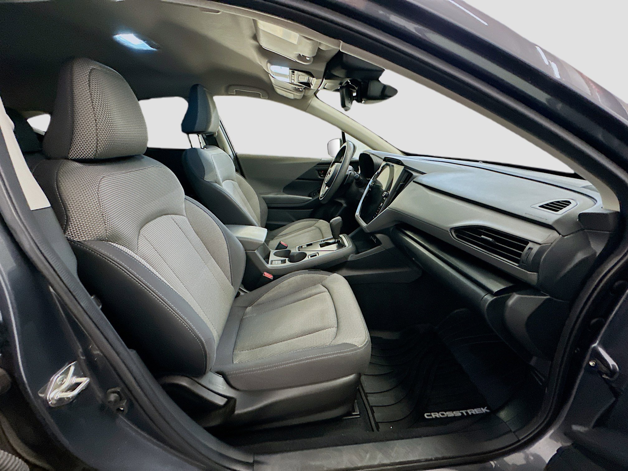 Used 2024 Subaru Crosstrek 2.0i Premium image 31
