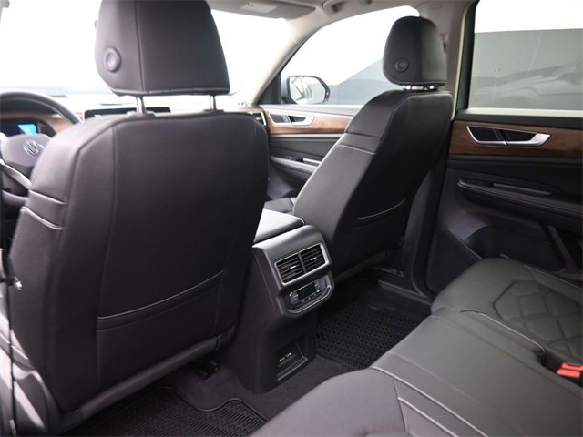 New 2026 Volkswagen Atlas SE image 10