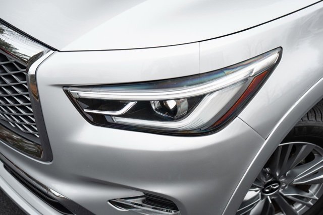 Used 2020 INFINITI QX80 Luxe w/ Proassist Package image 3