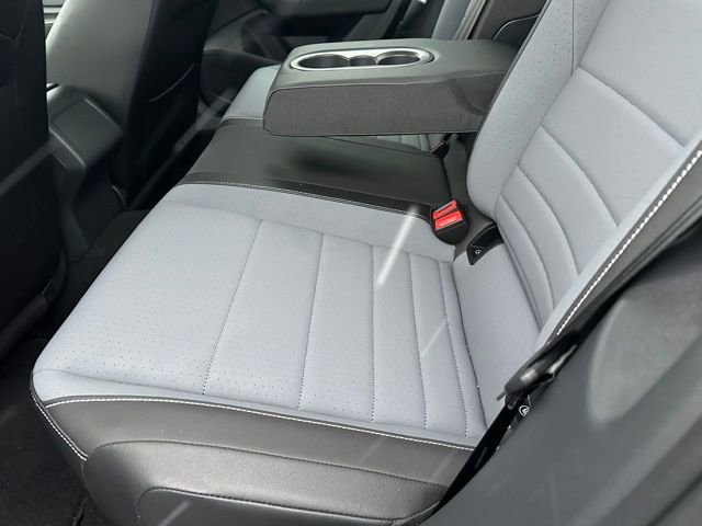 Certified 2025 Volkswagen Jetta SE image 25