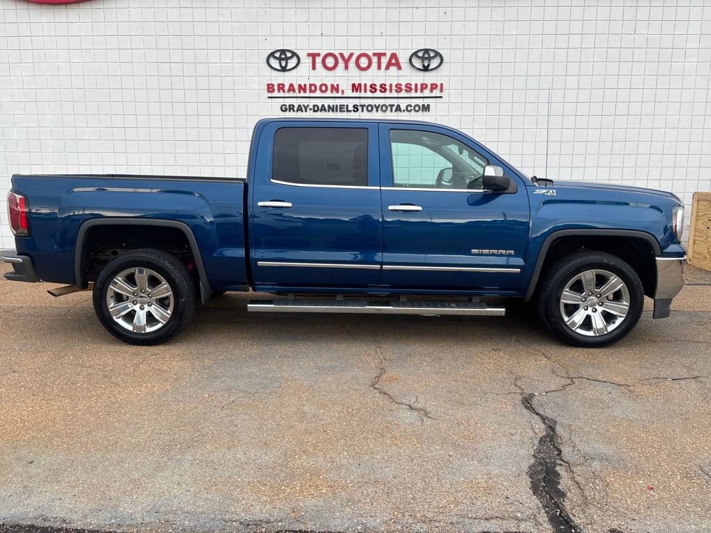 Used 2017 GMC Sierra 1500 SLT