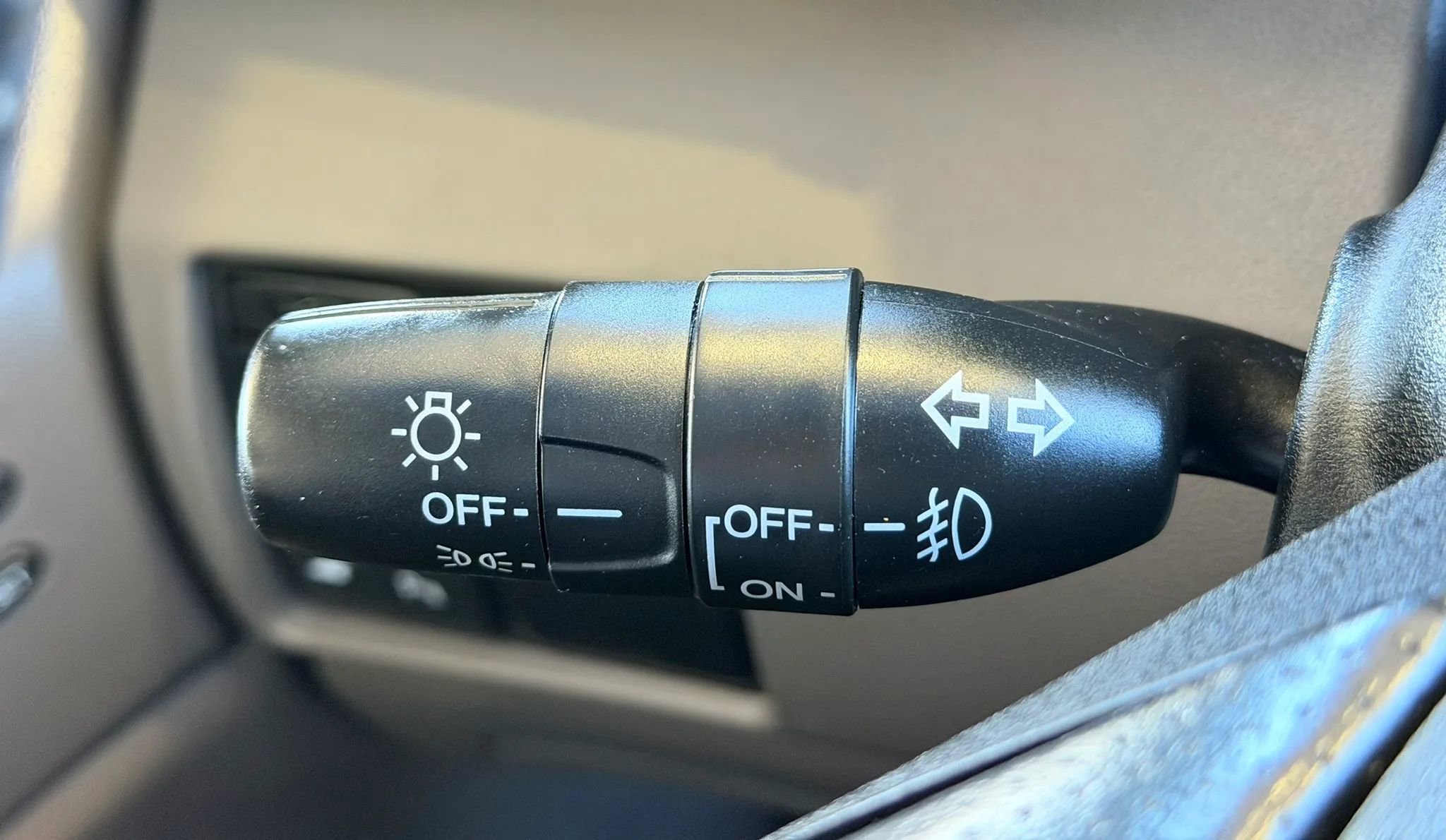 Used 2011 Honda Odyssey Touring image 5