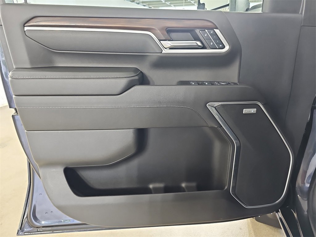 Certified 2025 GMC Sierra 2500 SLT w/ SLT Premium Package image 33