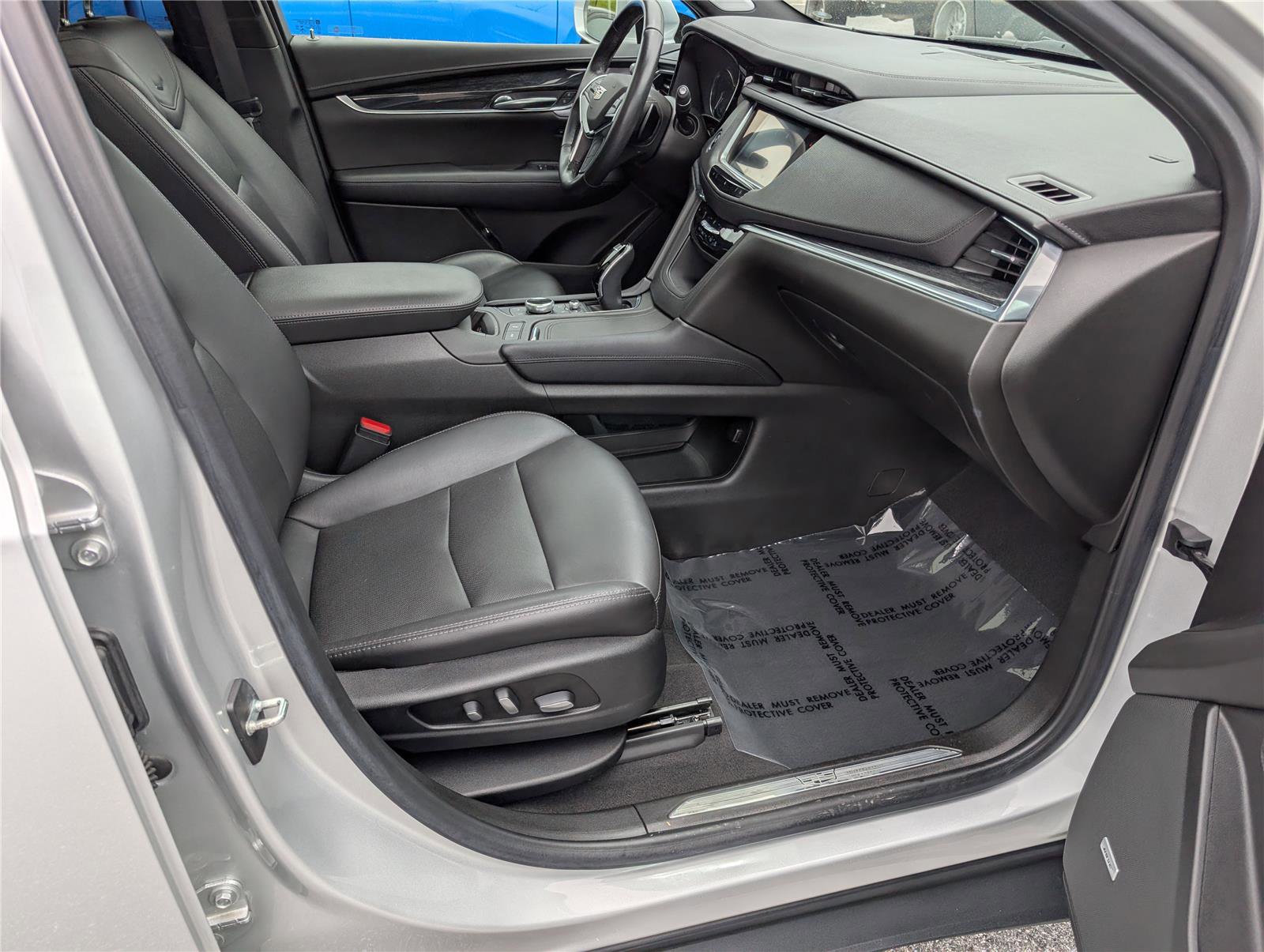 Used 2020 Cadillac XT5 Premium Luxury FWD image 11