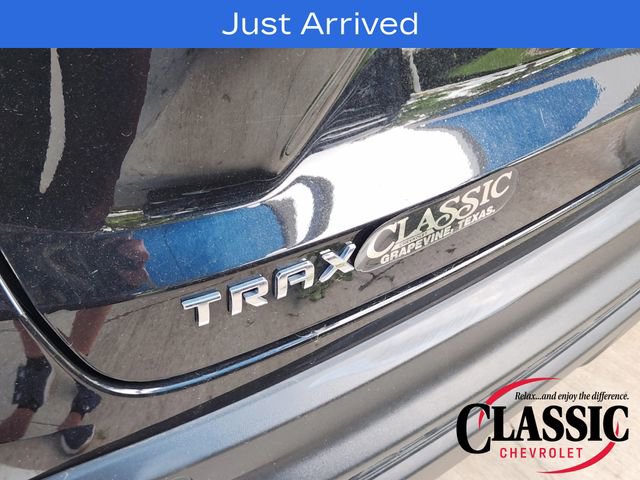 Used 2024 Chevrolet Trax LS w/ LS Convenience Package image 13
