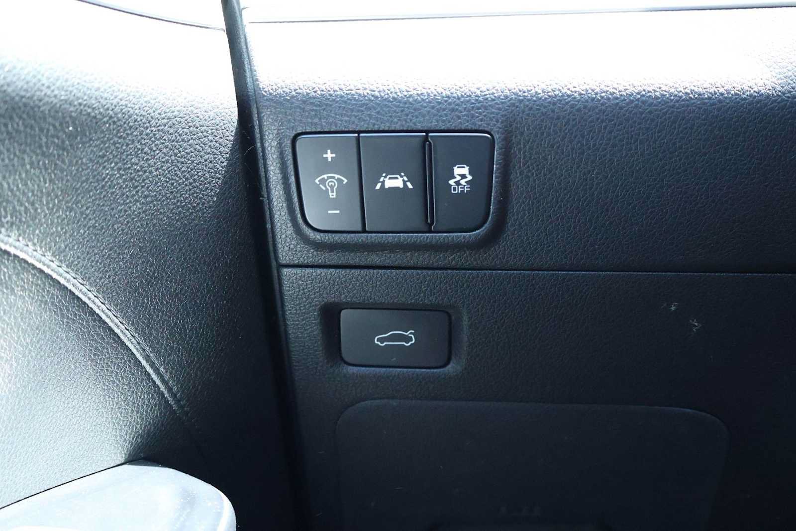 Used 2023 Kia K5 LXS FWD image 28