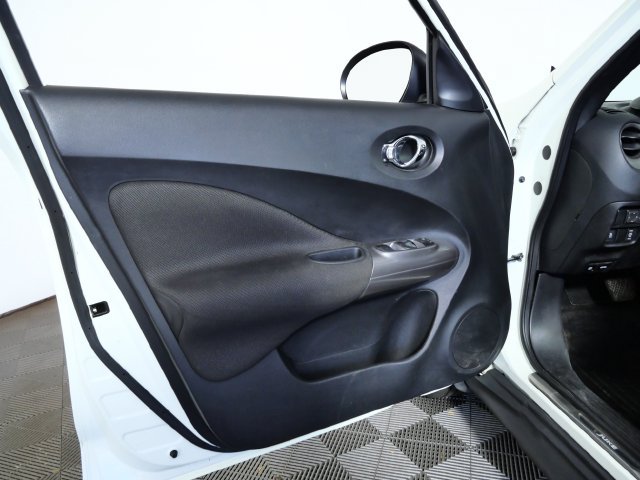 Used 2012 Nissan Juke SL AWD/4WD image 17