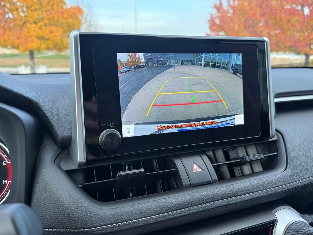 Used 2024 Toyota RAV4 LE image 19