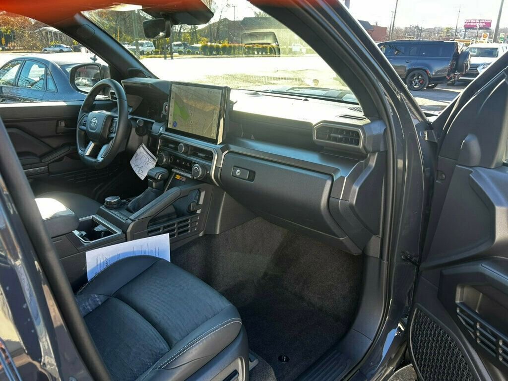 Used 2025 Toyota 4Runner TRD Sport image 14