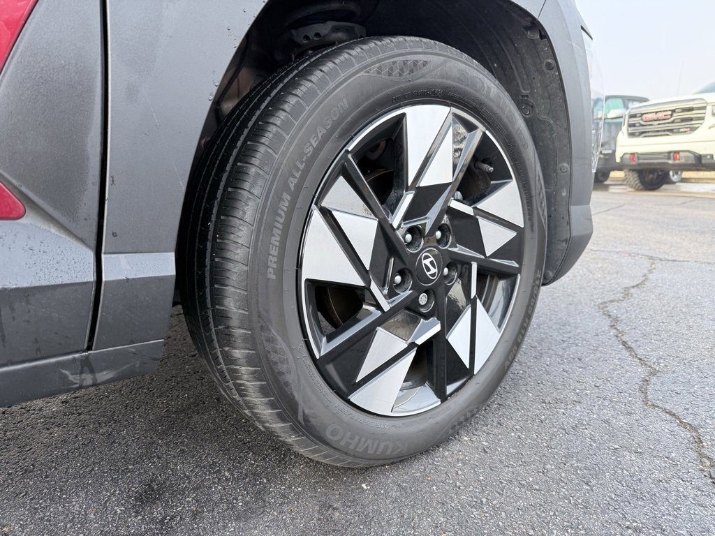 Used 2024 Hyundai Kona SEL image 31