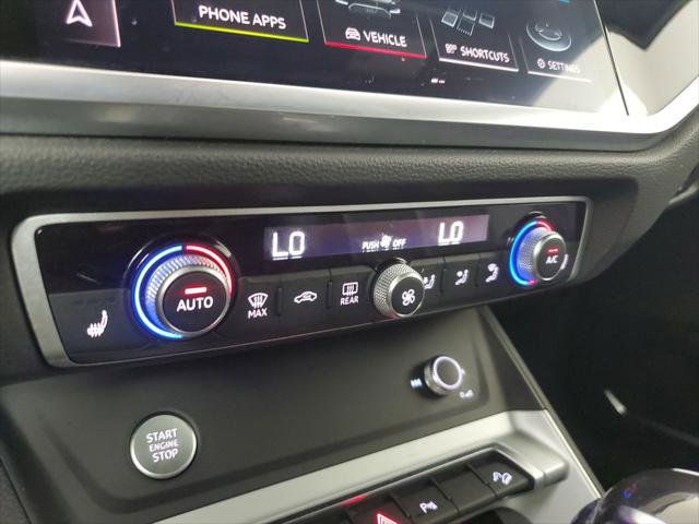 Certified 2019 Audi Q3 2.0T Premium Plus w/ Premium Plus Package AWD/4WD image 30