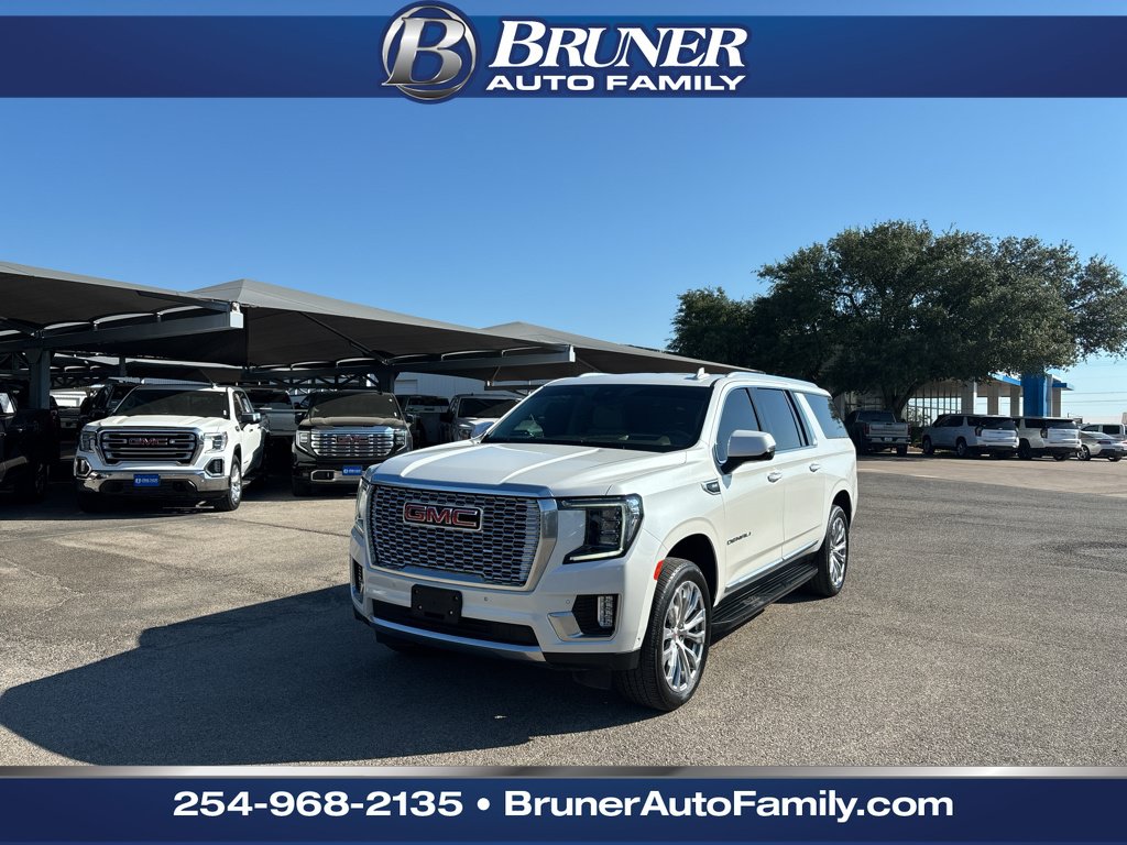 Certified 2024 GMC Yukon XL Denali w/ Advanced Technology Package AWD/4WD image 1