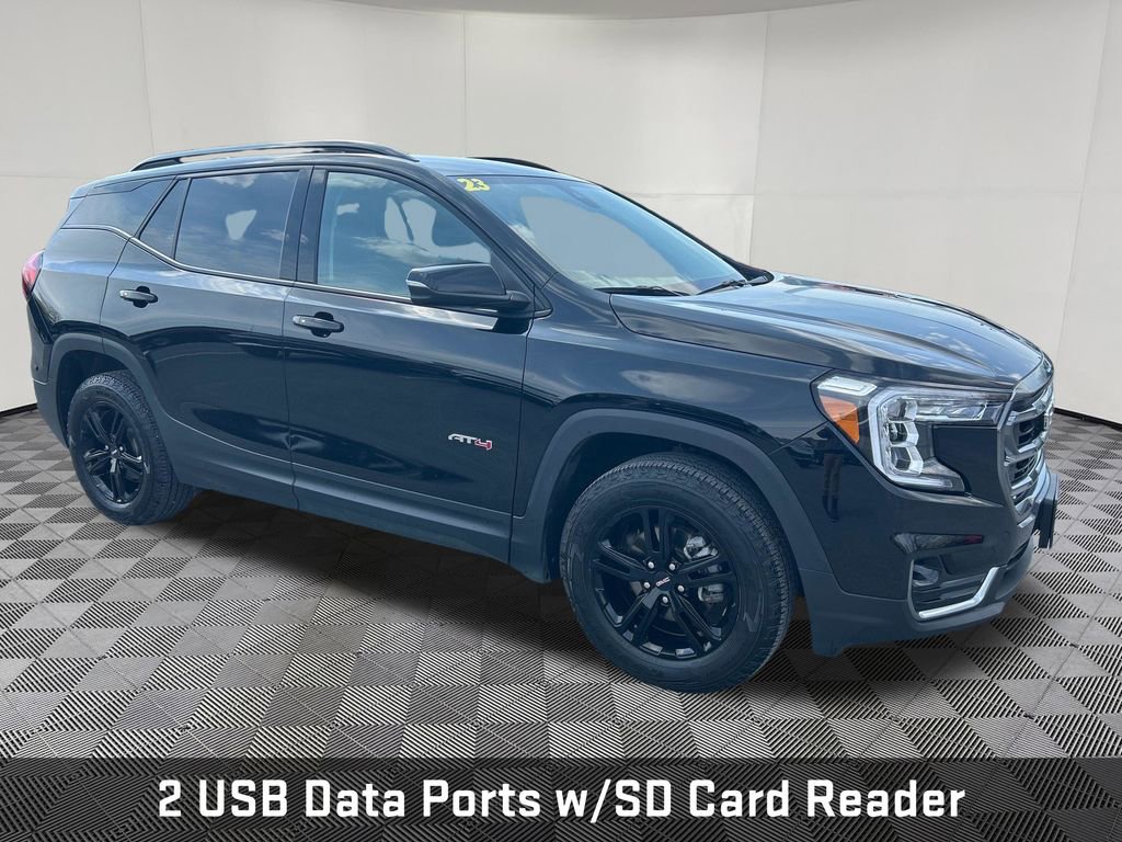 Certified 2023 GMC Terrain AT4 AWD/4WD image 8