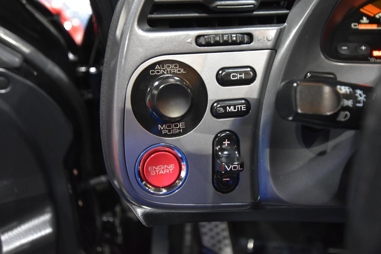 Used 2003 Honda S2000 image 19