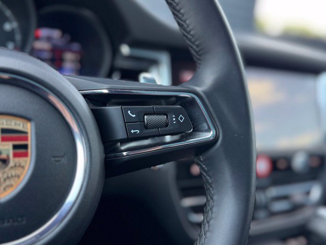 Certified 2026 Porsche Macan AWD/4WD image 25