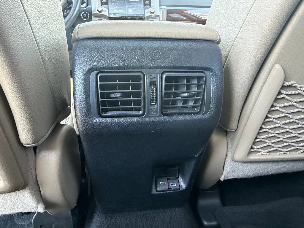 Used 2024 Toyota 4Runner Limited AWD/4WD image 13