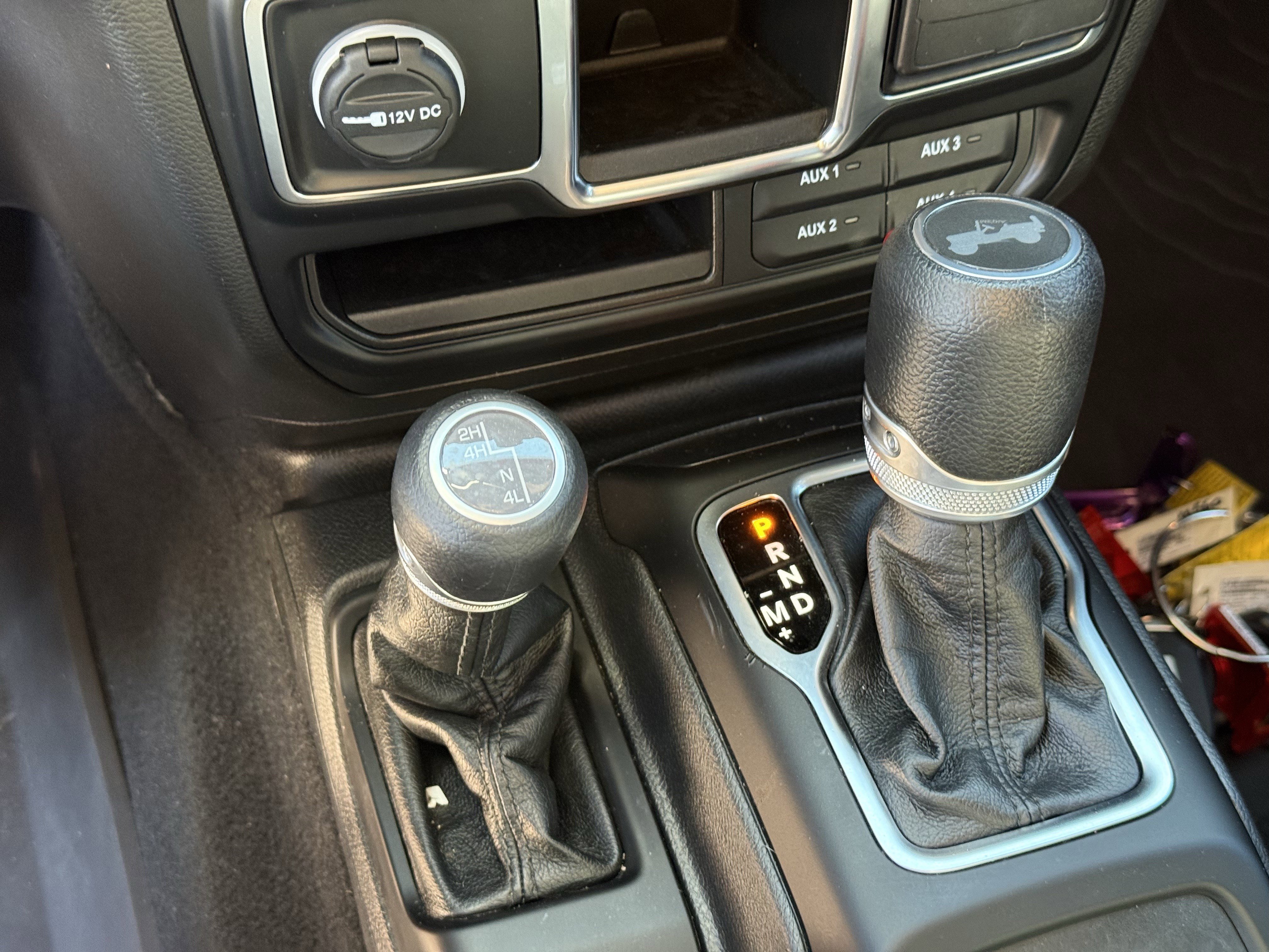 Used 2023 Jeep Wrangler Sport image 24