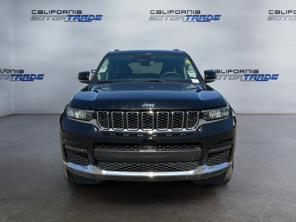 Used 2023 Jeep Grand Cherokee L Limited AWD/4WD image 2
