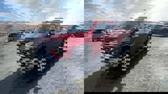 Used 2021 Chevrolet Silverado 2500 LTZ w/ LTZ Convenience Package image 4