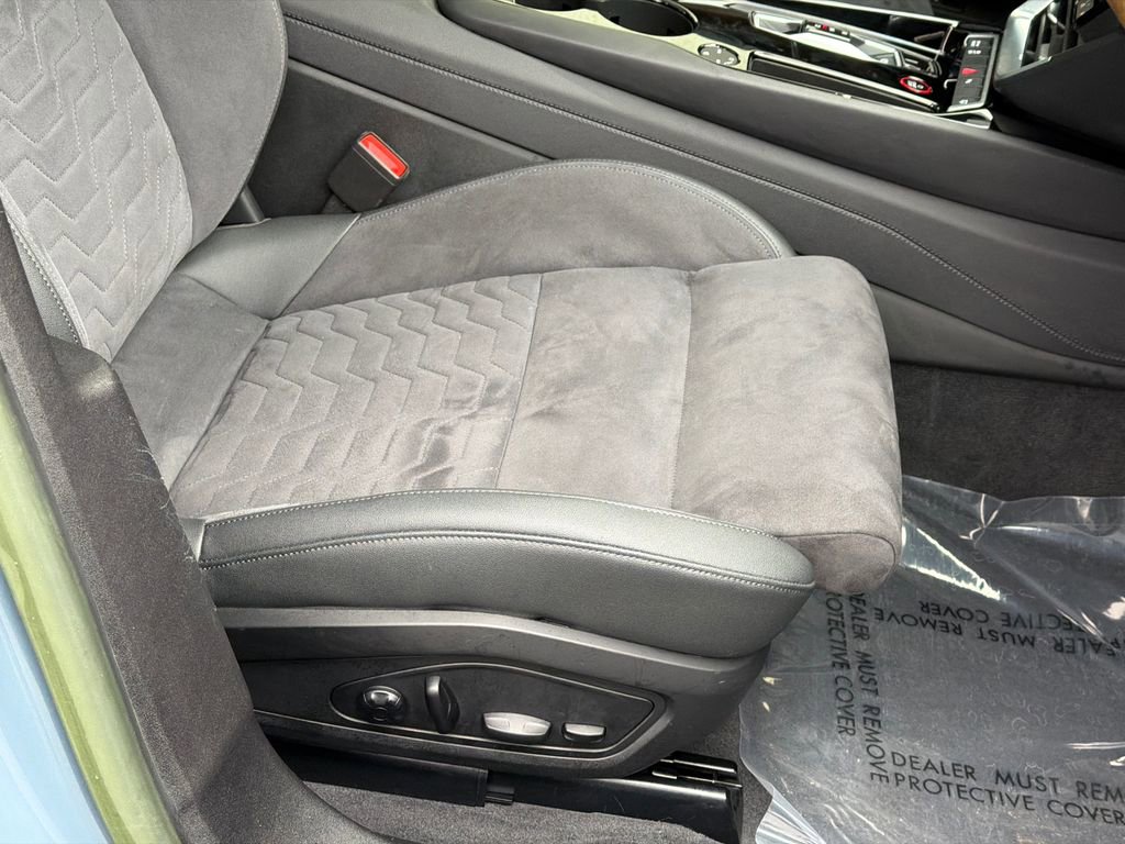 Used 2023 Audi e-tron GT Premium Plus image 14