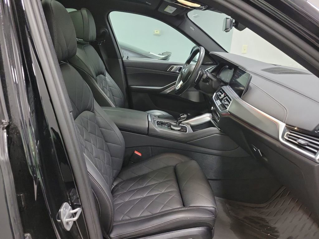 Used 2023 BMW X6 xDrive40i image 18