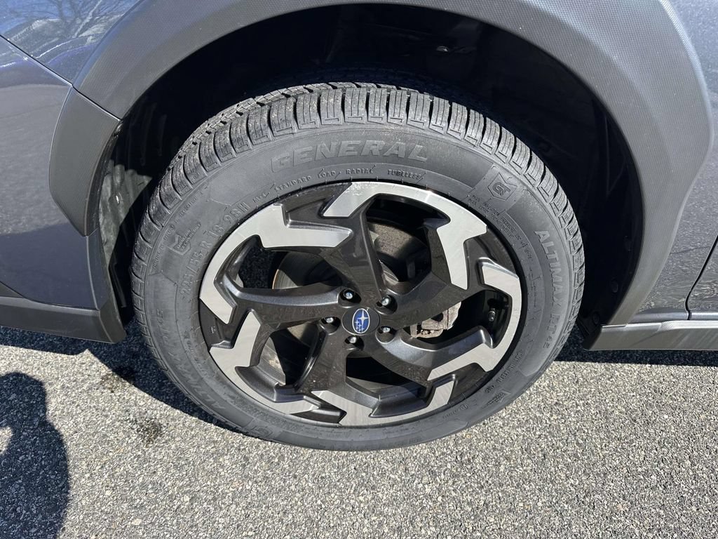 Used 2023 Subaru Crosstrek 2.5i Limited w/ Moonroof Package AWD/4WD image 6