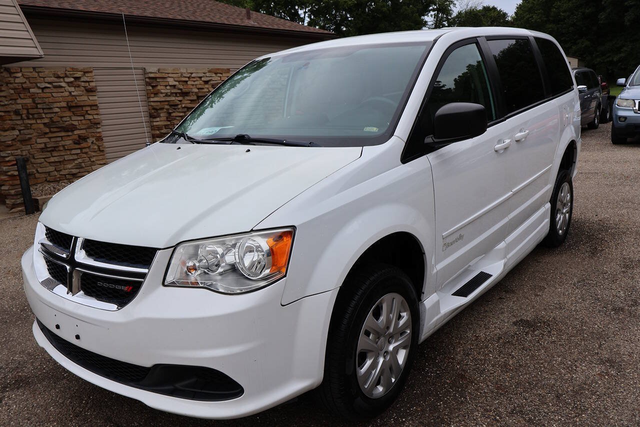 Used 2017 Dodge Grand Caravan SE w/ Power Window Group FWD image 9