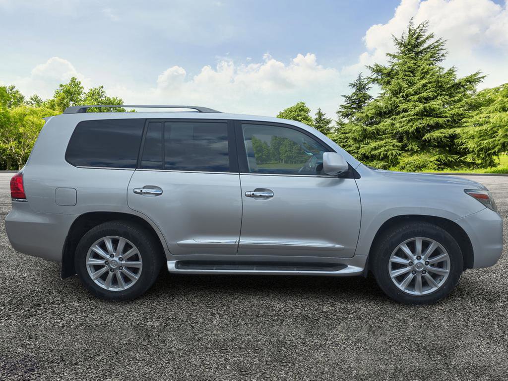 Used 2010 Lexus LX 570 4WD image 8