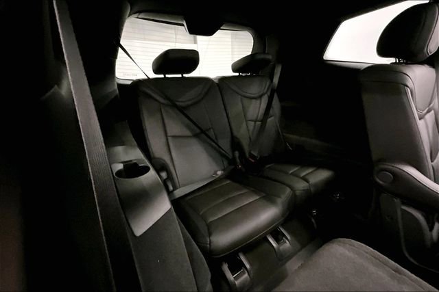 Used 2023 Cadillac XT6 Sport w/ Technology Package AWD/4WD image 33