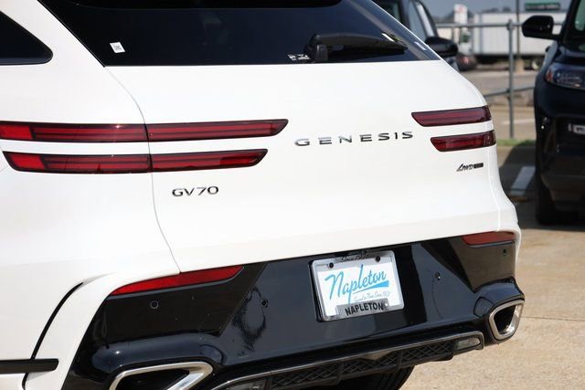 New 2026 Genesis GV70 3.5T Sport Prestige image 7
