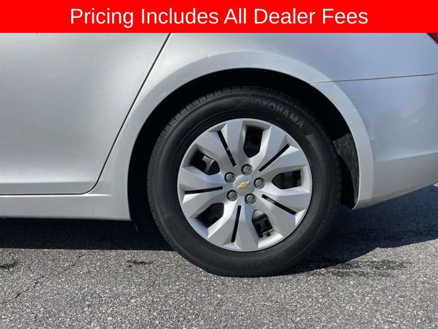 Used 2016 Chevrolet Cruze LS FWD image 9