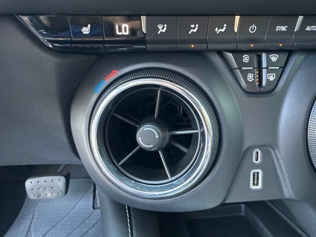 Used 2024 Chevrolet Blazer LT w/ Convenience Package FWD image 19