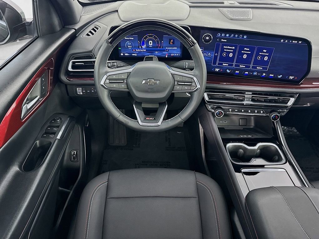 Used 2025 Chevrolet Traverse Z71 w/ Enhanced Driving Package image 24