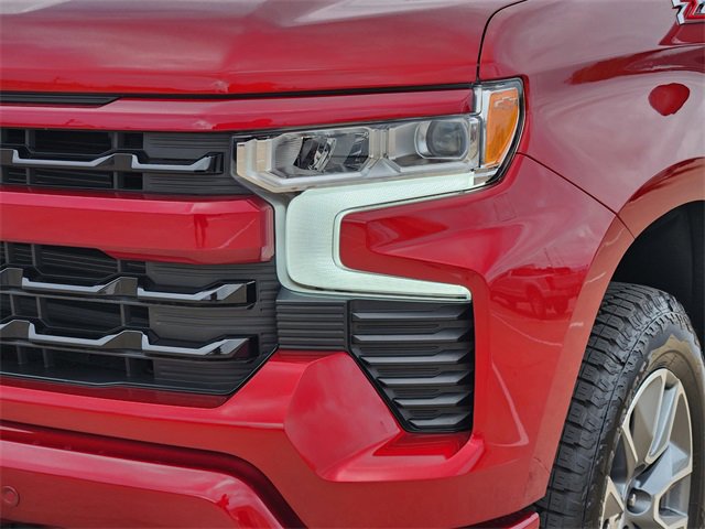 Used 2026 Chevrolet Silverado 1500 RST AWD/4WD image 16