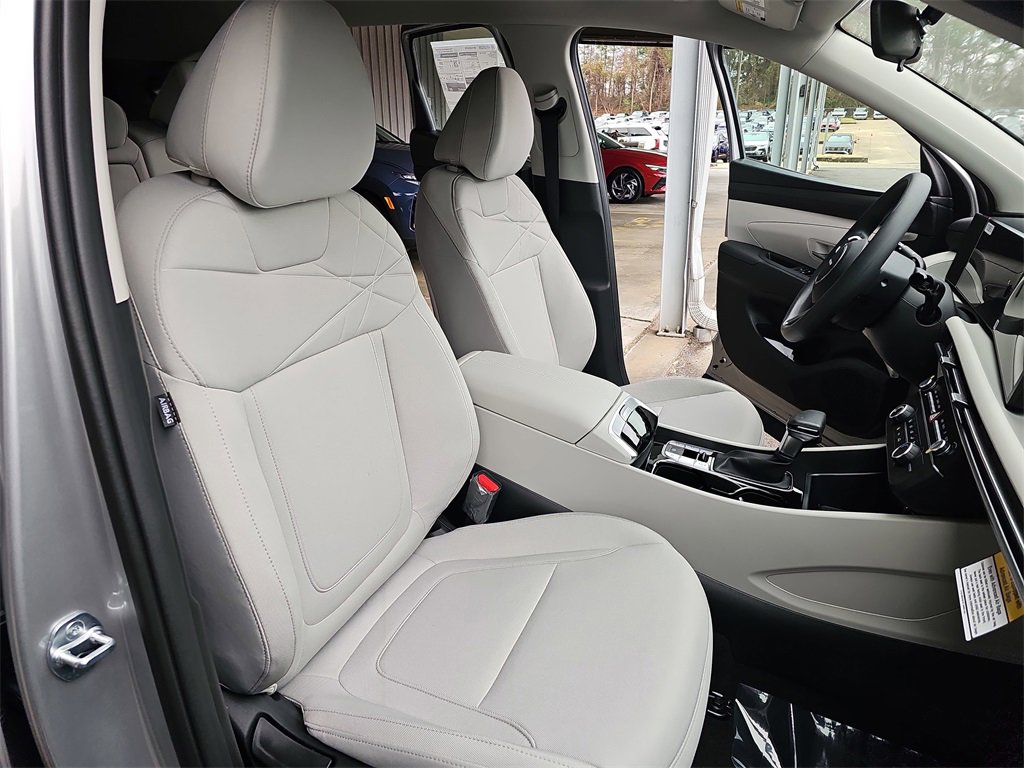 New 2026 Hyundai Tucson SE image 10