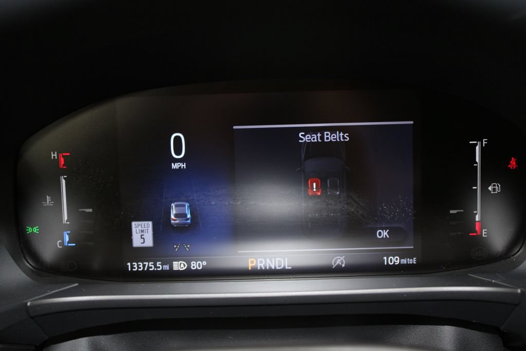 Used 2025 Ford Escape ST-Line w/ Tech Pack #1 FWD image 33