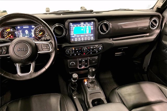 Used 2021 Jeep Wrangler Unlimited Sahara image 6